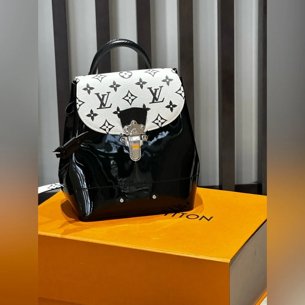 Louis Vuitton Hot Springs Patent Leather Packpack - Picture 1 of 13